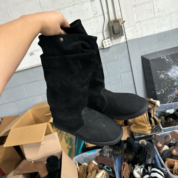 Ugg Kolburra Boots - Picture 6 of 7